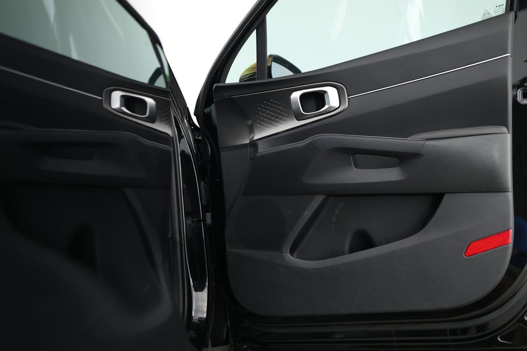 2023 Kia Sorento S 7 Seat, Automatic, 27993 km, Speaker View