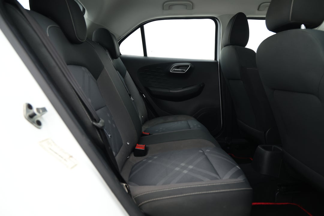 2020 MG Mg3 Auto Core, Automatic, 82873 km, Right Side Rear Door Cabin View