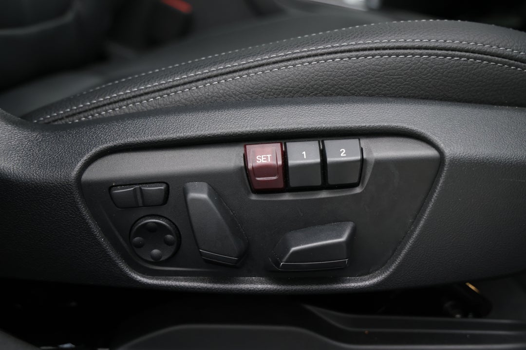 2021 BMW 2 20i M Sport Gran Coupe, Automatic, 12824 km, Drivers Side Adjustment Panel