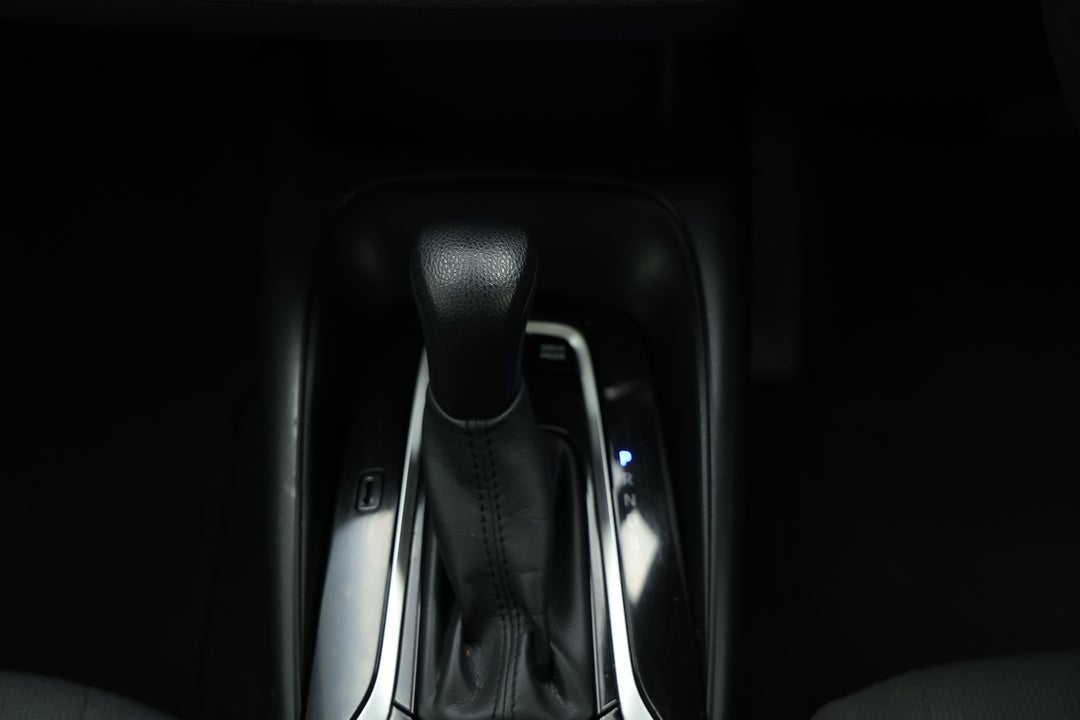 2020 Toyota Corolla Ascent Sport Hybrid, Automatic, 107436 km, Gear Lever 