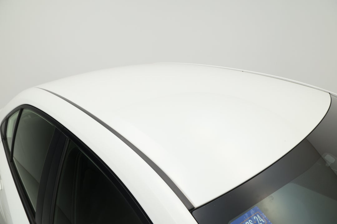 2020 Toyota Corolla Ascent Sport Hybrid, Automatic, 107436 km, Roof/Sunroof View