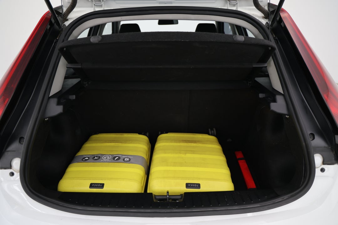 2022 MG Mg3 Auto Core, Automatic, 16356 km, Boot Inside View with Luggage