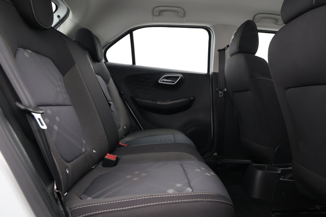 2022 MG Mg3 Auto Core, Automatic, 16356 km, Right Side Rear Door Cabin View