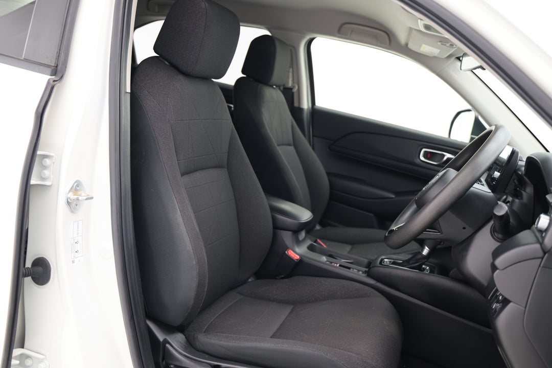 2022 Honda HR-V Vi X, Automatic, 66253 km, Right Side Front Door Cabin View