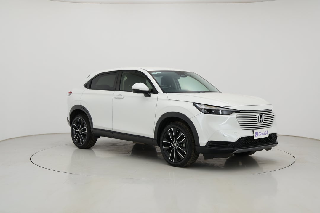 2022 Honda HR-V Vi X, Automatic, 66253 km, Right Front Diagonal (45- Degree) View