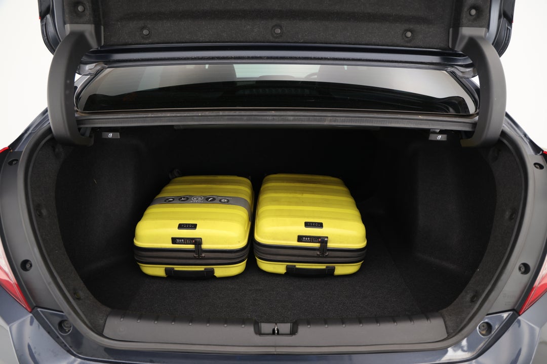 2017 Honda Civic Vti-lx, Automatic, 45080 km, Boot Inside View with Luggage