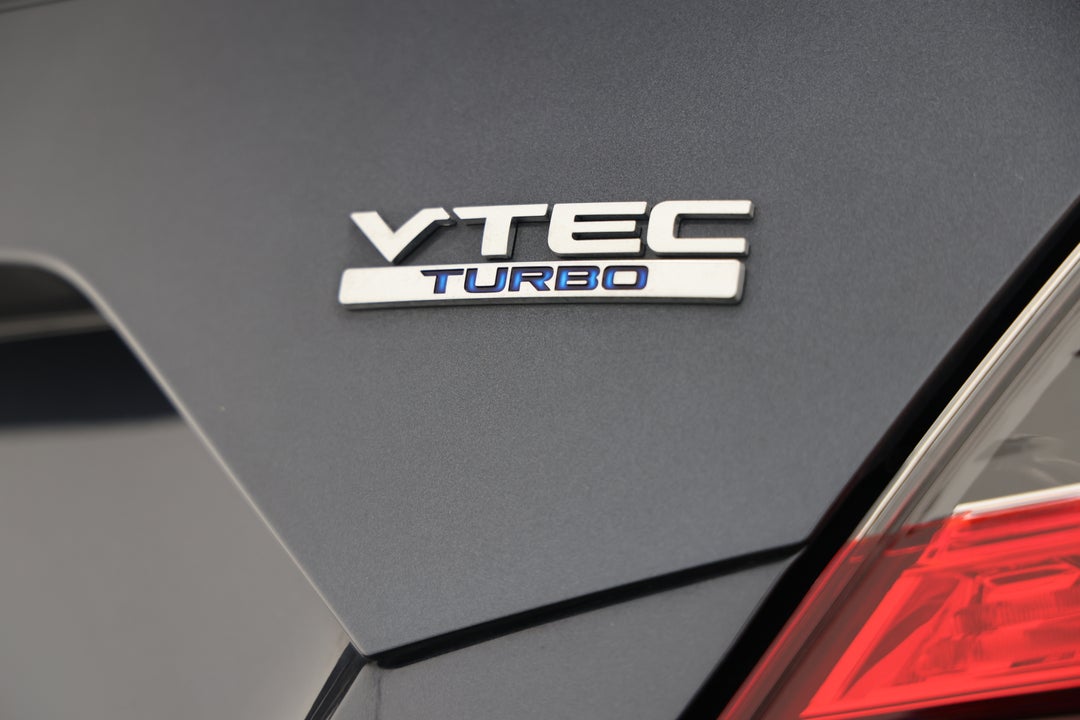2017 Honda Civic Vti-lx, Automatic, 45080 km, Badge (Boot Right Side)