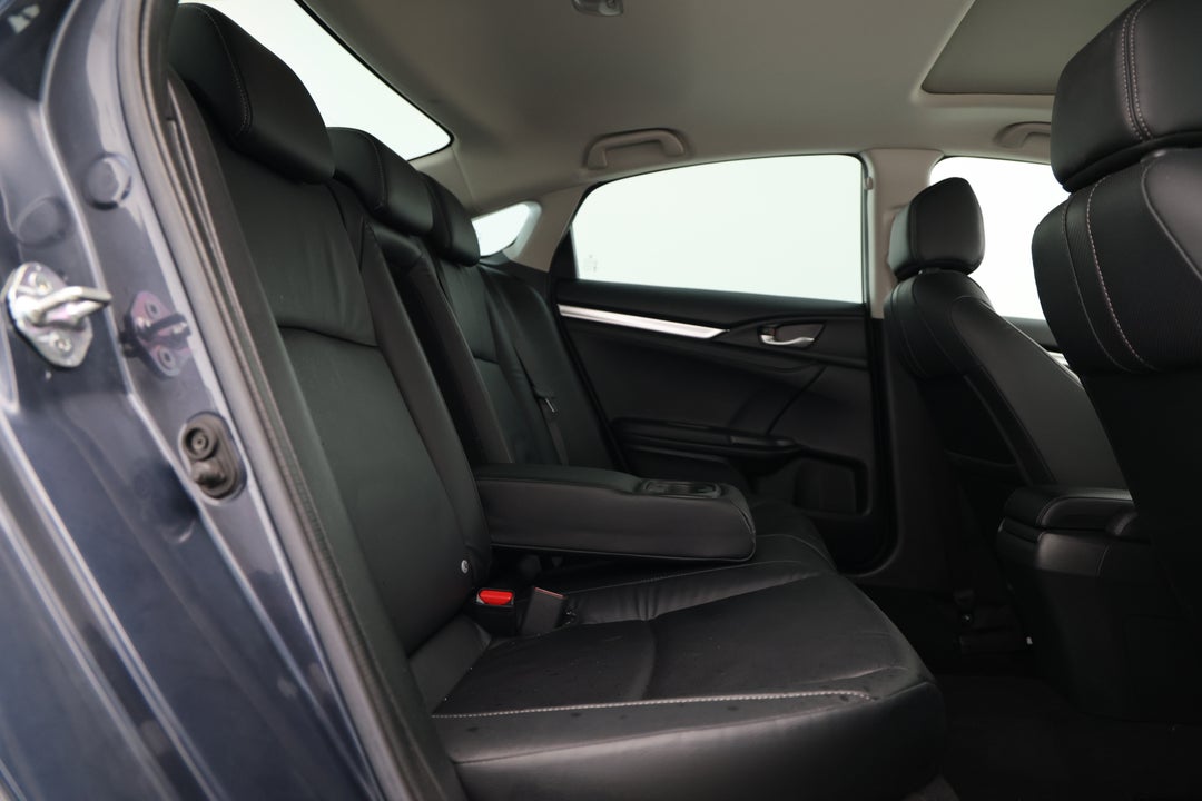 2017 Honda Civic Vti-lx, Automatic, 45080 km, Right Side Rear Door Cabin View