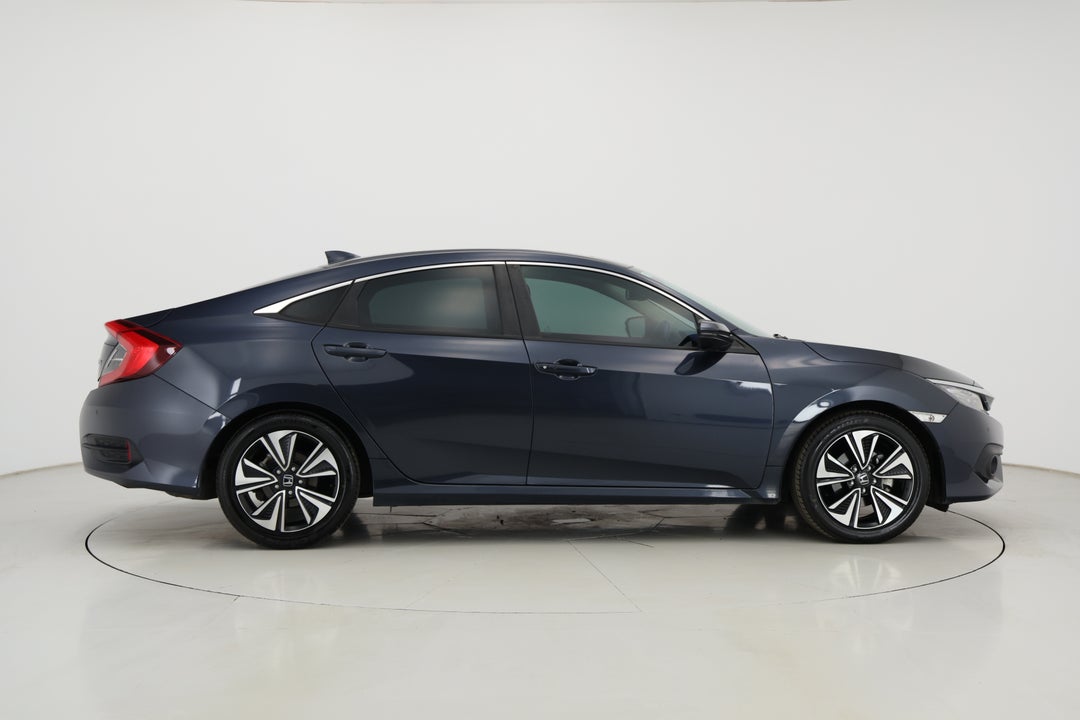 2017 Honda Civic Vti-lx, Automatic, 45080 km, Right Side View