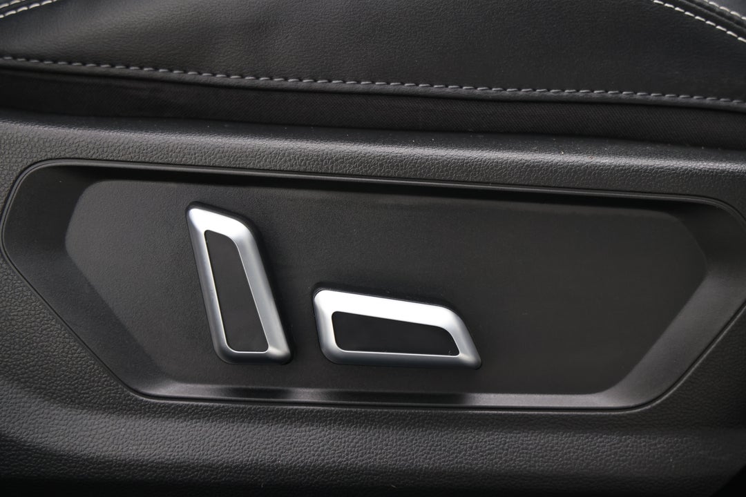 2023 GWM Haval Jolion Ultra, Automatic, 42262 km, Drivers Side Adjustment Panel