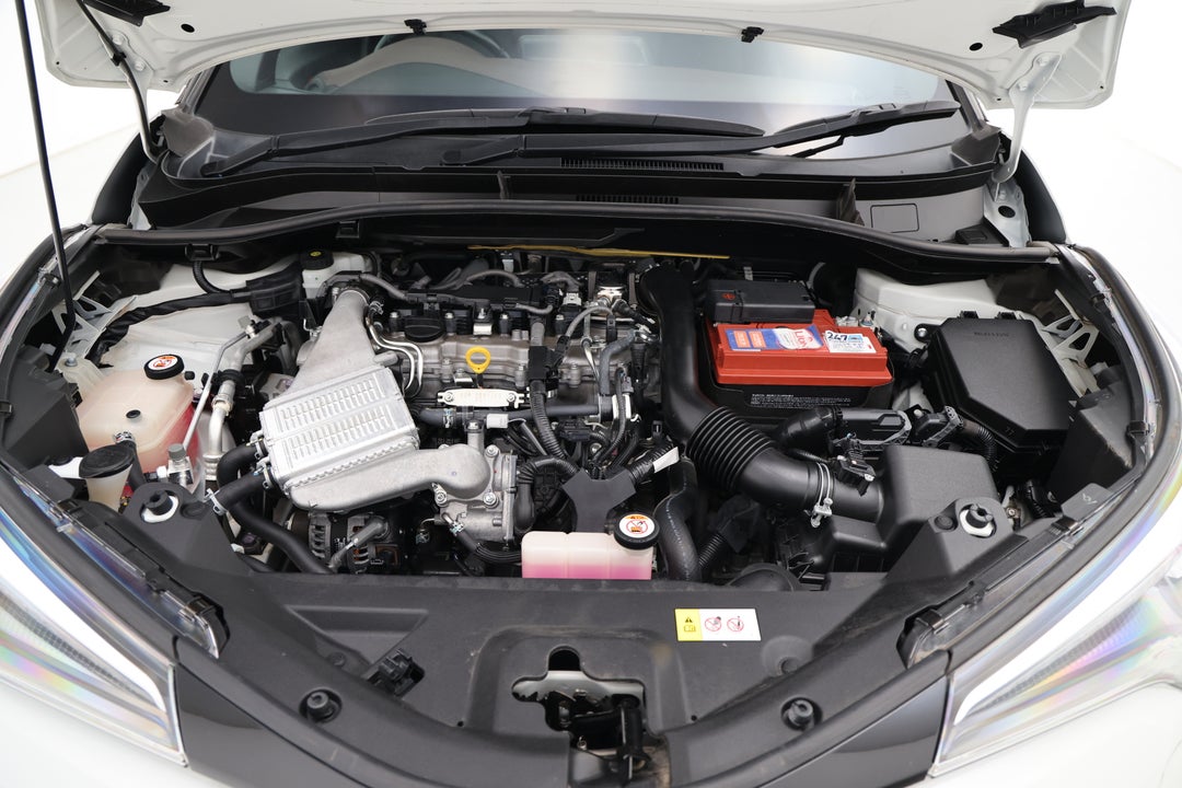 2018 Toyota C-HR Koba (AWD), Automatic, 82139 km, Open Bonnet (Engine)
