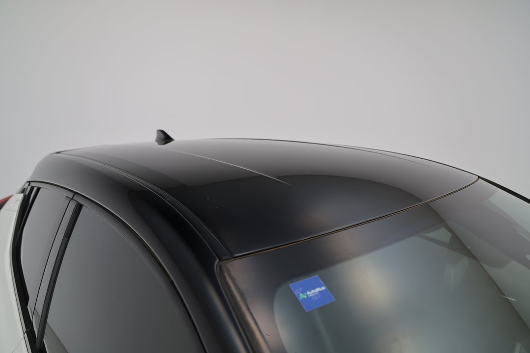 2018 Toyota C-HR Koba (AWD), Automatic, 82139 km, Roof/Sunroof View