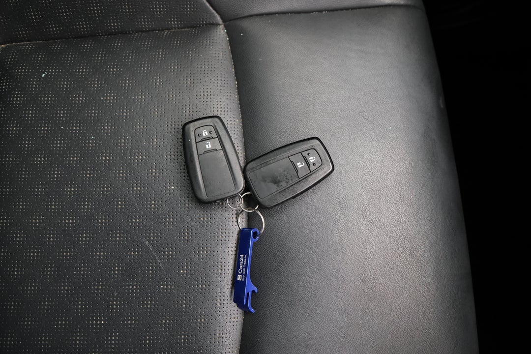 2018 Toyota C-HR Koba (AWD), Automatic, 82139 km, Key Close-up