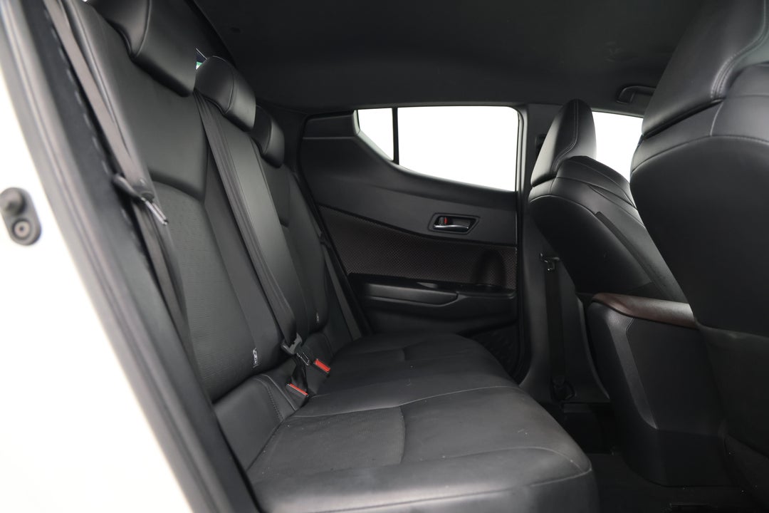 2018 Toyota C-HR Koba (AWD), Automatic, 82139 km, Right Side Rear Door Cabin View
