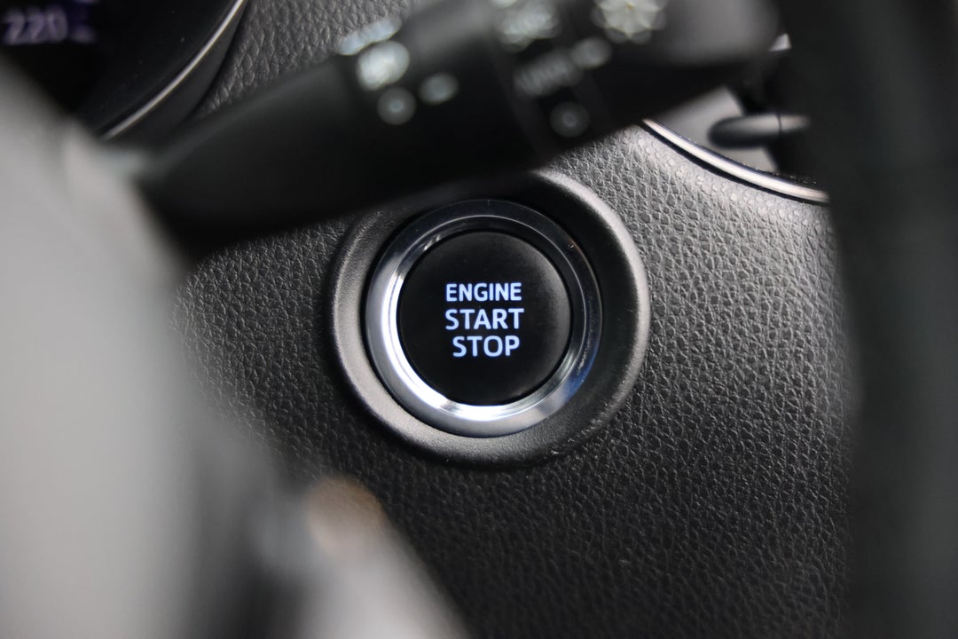 2018 Toyota C-HR Koba (AWD), Automatic, 82139 km, Keyless / Button Start