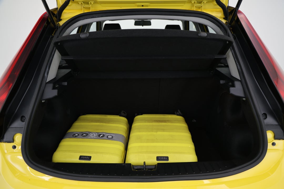 2021 MG Mg3 Auto Excite (with Navigation), Automatic, 33067 km, Boot Inside View with Luggage