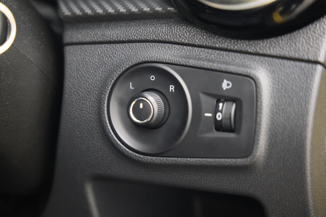 2021 MG Mg3 Auto Excite (with Navigation), Automatic, 33067 km, Utility Switches/Buttons