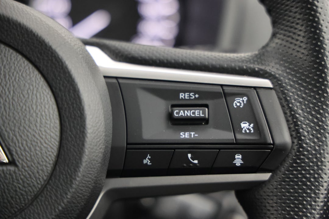 2024 Mitsubishi Triton Glx-r (4x4), Automatic, 16003 km, Cruise Control