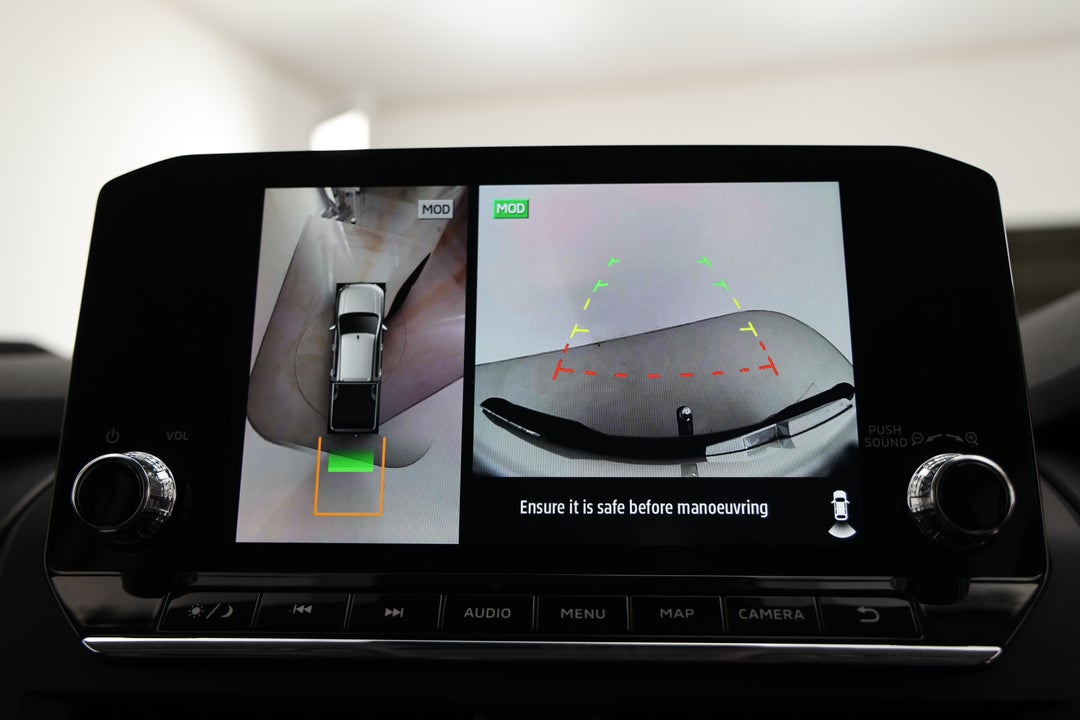 2024 Mitsubishi Triton Glx-r (4x4), Automatic, 16003 km, Parking Camera