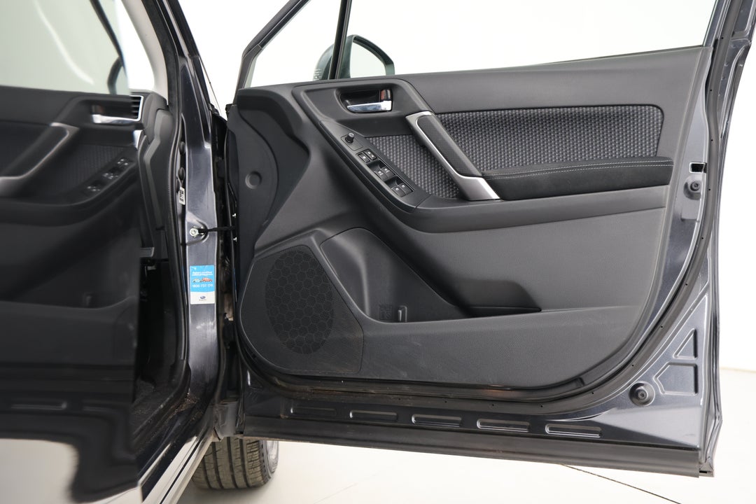 2017 Subaru Forester 2.5i-l, Automatic, 100089 km, Speaker View