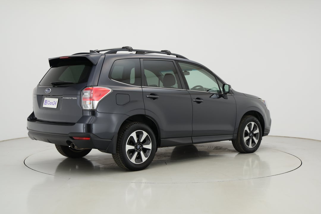 2017 Subaru Forester 2.5i-l, Automatic, 100089 km, Right Back Diagonal (45- Degree) View