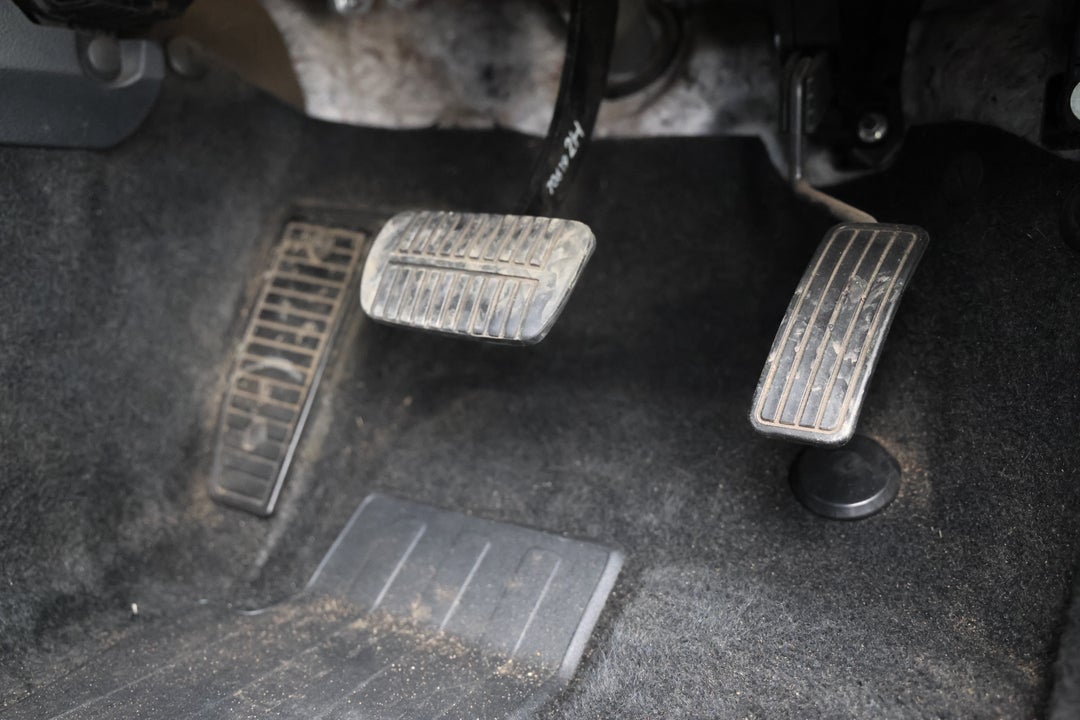 2017 Subaru Forester 2.5i-l, Automatic, 100089 km, Pedals and Footmat