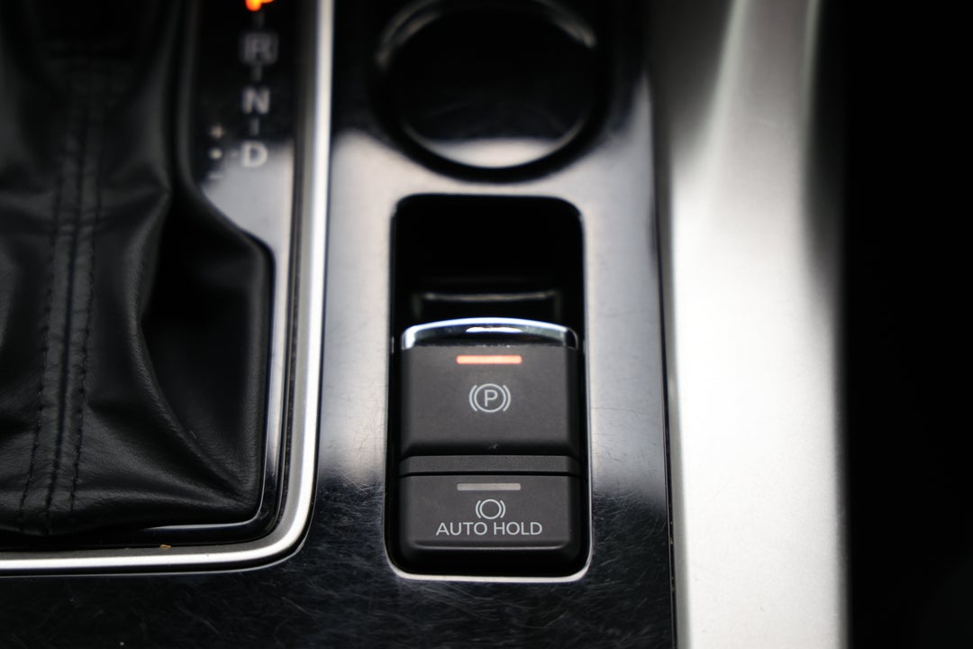 2022 Mitsubishi Eclipse Cross Ls (2WD), Automatic, 37683 km, Handbrake