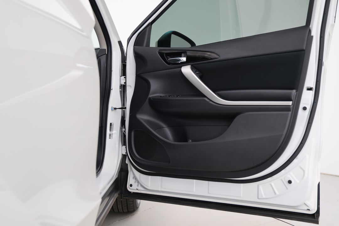 2022 Mitsubishi Eclipse Cross Ls (2WD), Automatic, 37683 km, Speaker View