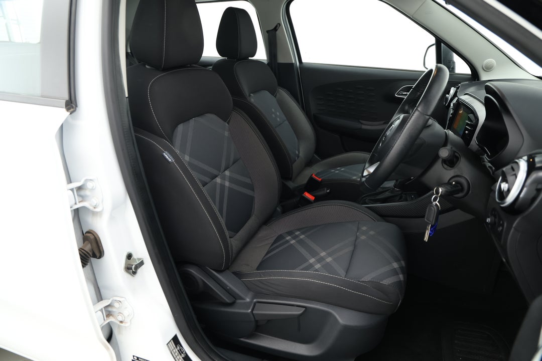 2022 MG Mg3 Auto Core, Automatic, 26452 km, Right Side Front Door Cabin View