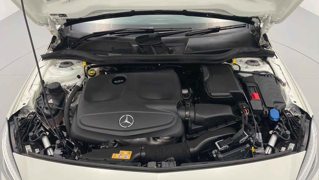 Open Bonnet (Engine)
