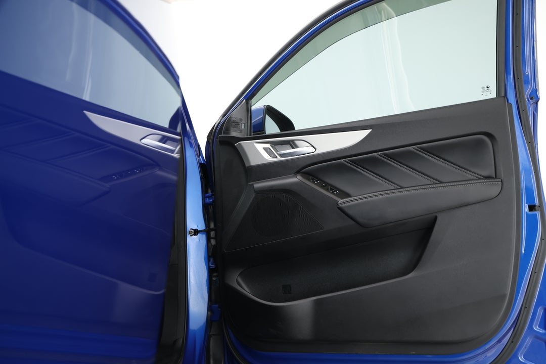 2021 GWM Ute Cannon (4x4), Automatic, 92176 km, Speaker View