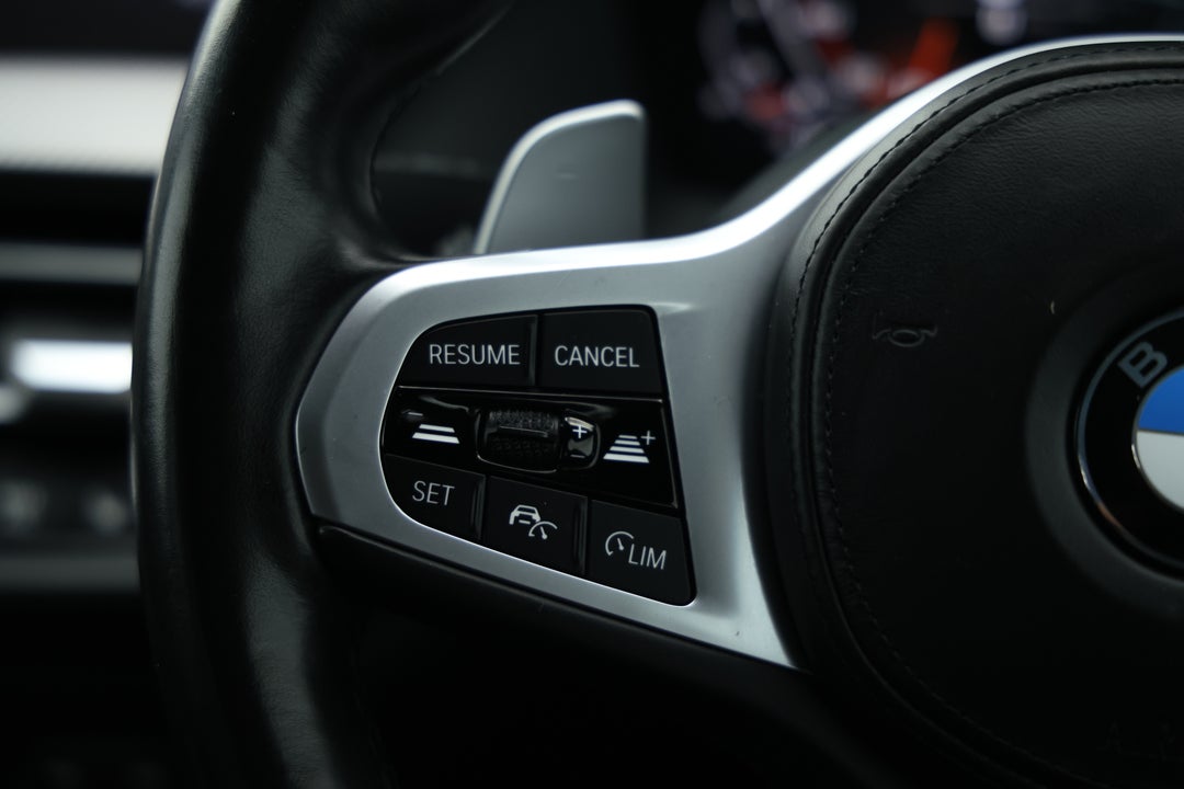 2020 BMW 1 M135i xDrive, Automatic, 59686 km, Cruise Control