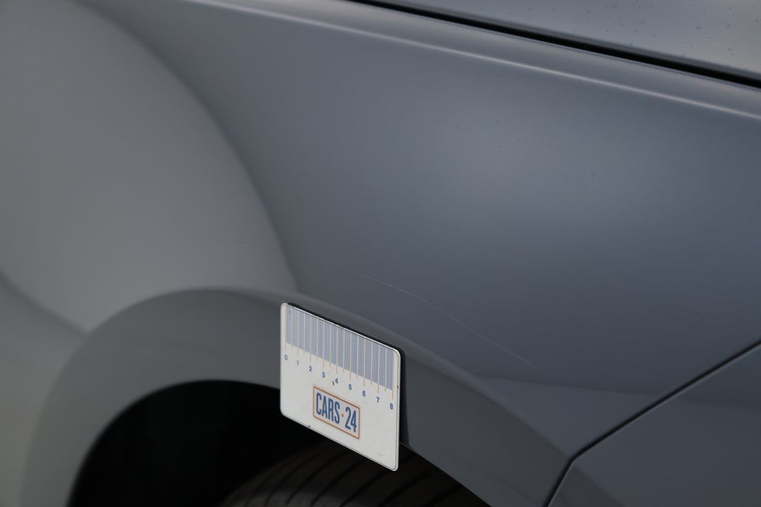 2020 BMW 1 M135i xDrive, Automatic, 59686 km, Quarter Panel Front RHS Guard Fade