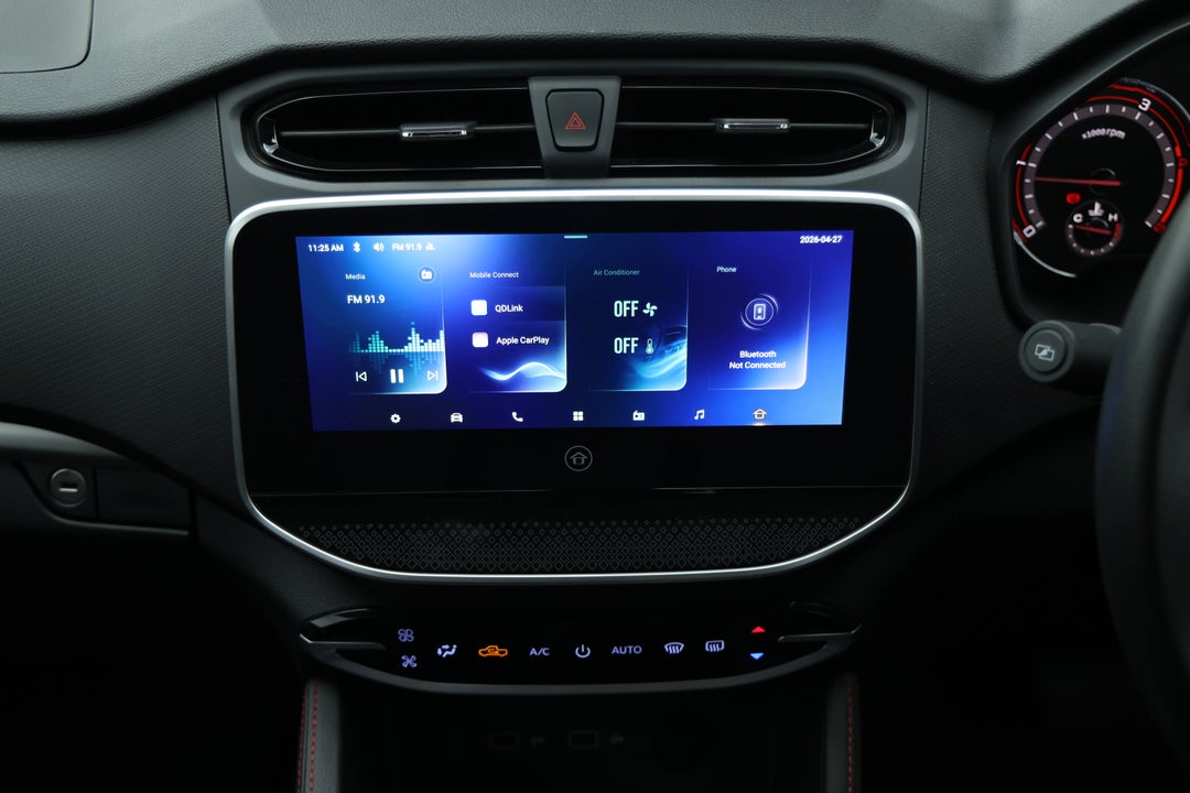 2022 LDV T60 Max Pro (4x4), Automatic, 52227 km, Center Console