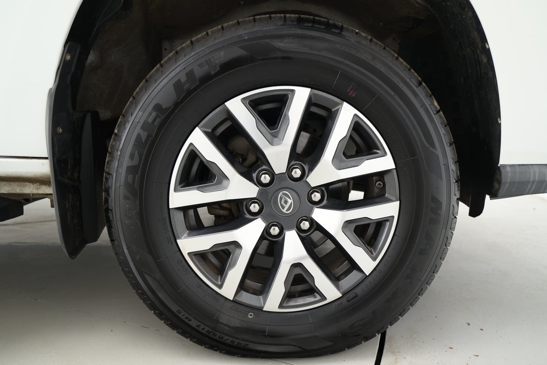 2022 LDV T60 Max Pro (4x4), Automatic, 52227 km, Right Front Wheel