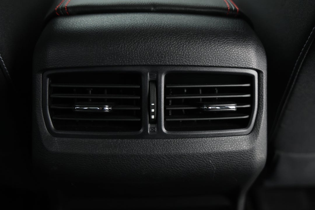 2022 LDV T60 Max Pro (4x4), Automatic, 52227 km, Rear A/C Vent