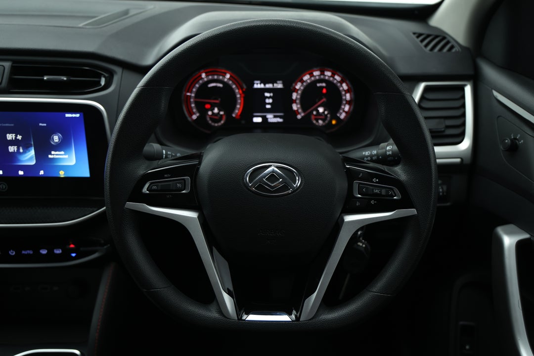 2022 LDV T60 Max Pro (4x4), Automatic, 52227 km, Steering Wheel Close-up