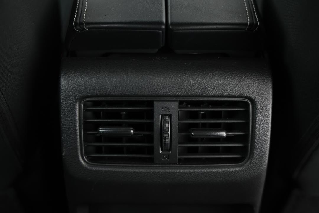 2024 Nissan X-trail St (2WD), Automatic, 52018 km, Rear A/C Vent