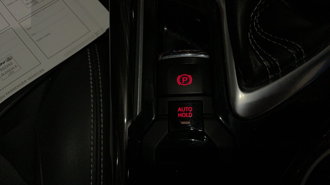 2022 LDV D90 Executive (2WD), Automatic, 62278 km, Handbrake