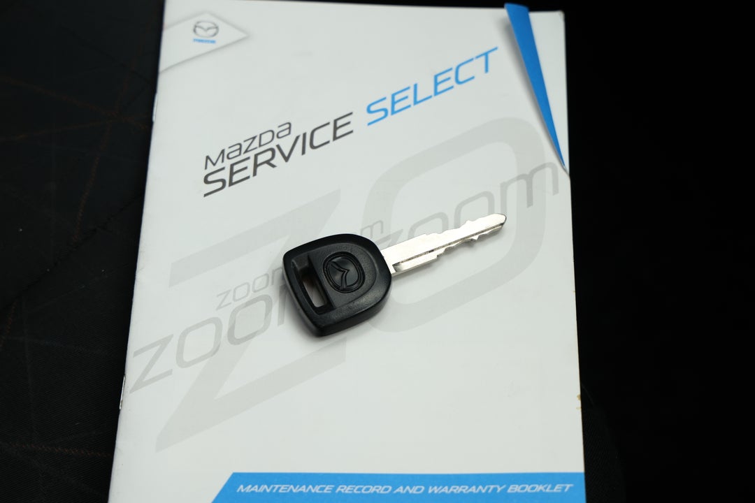 2014 Mazda 2 Neo Sport, Automatic, 78723 km, Key Close-up