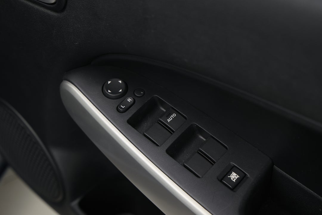 2014 Mazda 2 Neo Sport, Automatic, 78723 km, Drivers Side Door Panel Controls