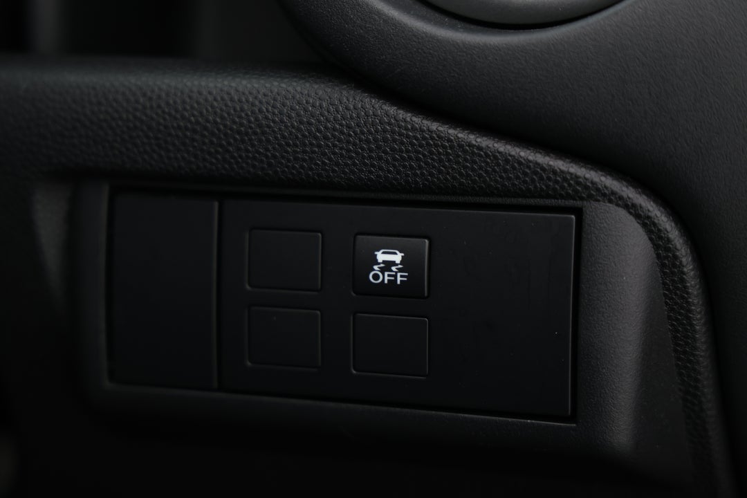 2014 Mazda 2 Neo Sport, Automatic, 78723 km, Utility Switches/Buttons