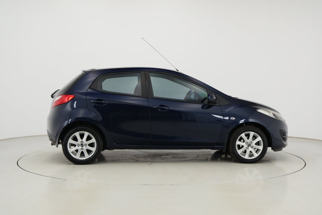 2014 Mazda 2 Neo Sport, Automatic, 78723 km, Right Side View
