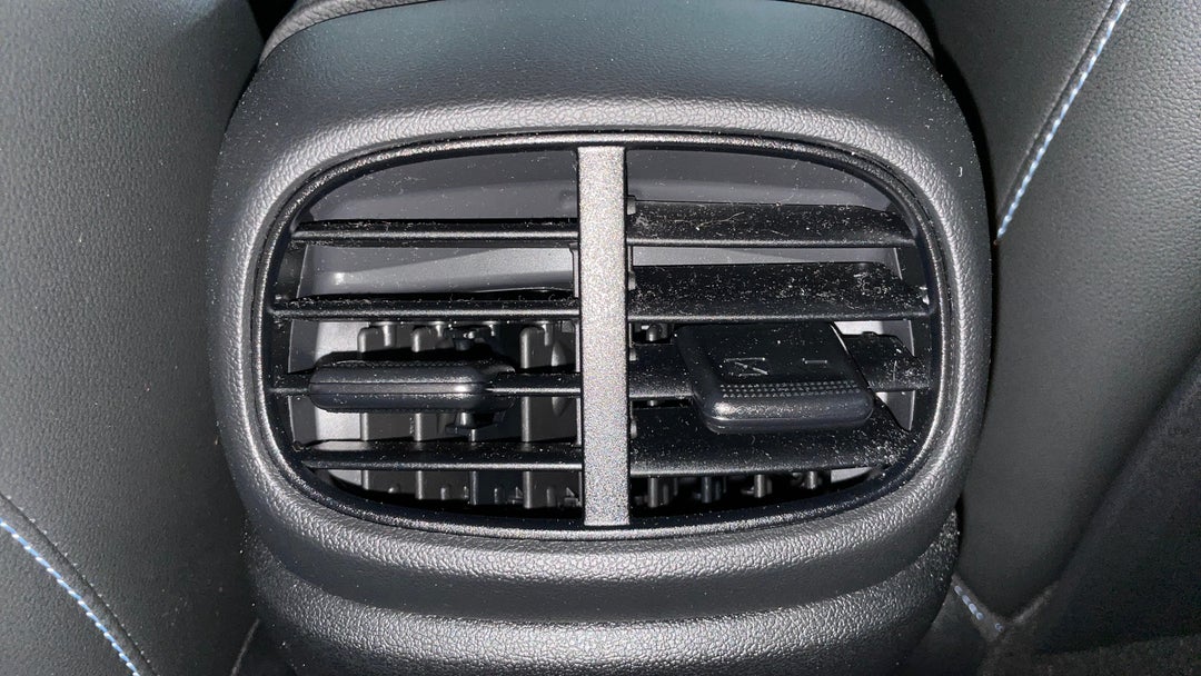 2022 Hyundai i30 N Premium, Automatic, 18170 km, Rear A/C Vent