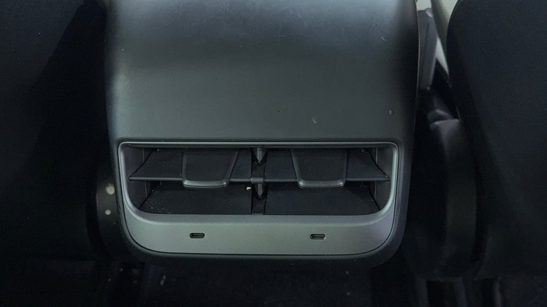 Rear A/C Vent