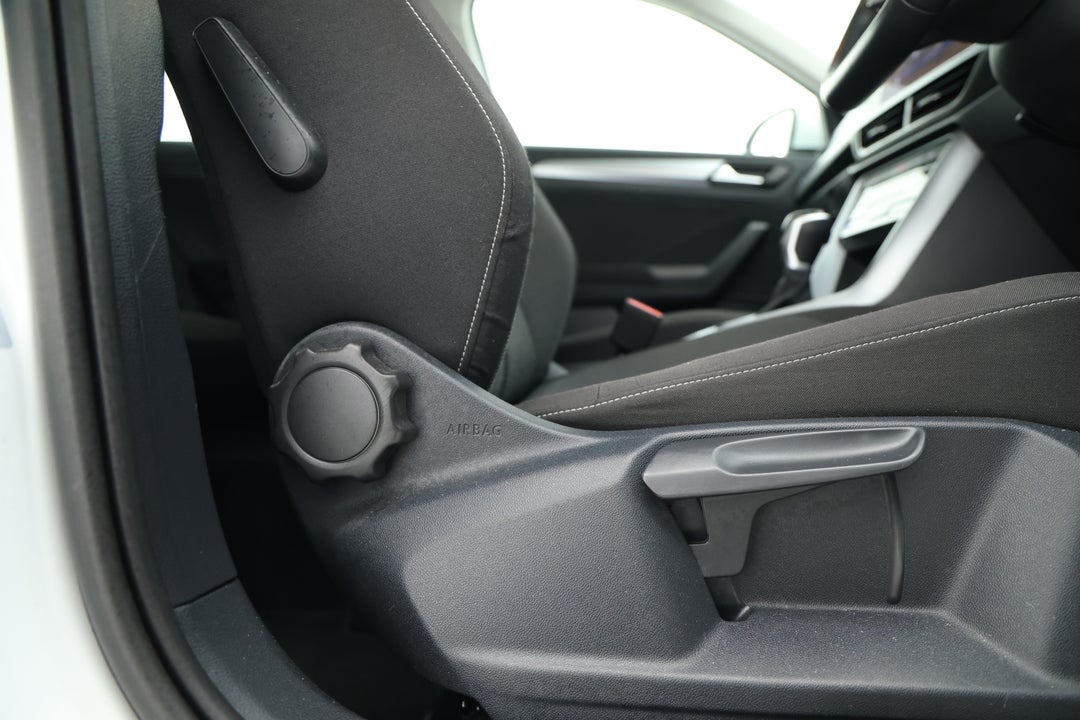 2024 Volkswagen T-roc Tsi110 Citylife, Automatic, 19384 km, Drivers Side Adjustment Panel