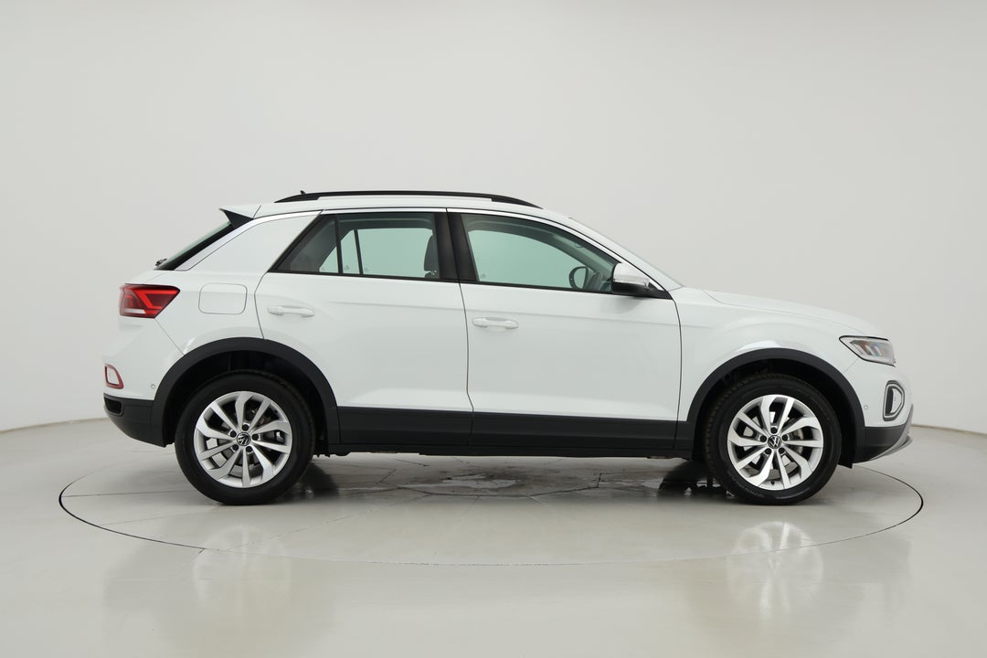 2024 Volkswagen T-roc Tsi110 Citylife, Automatic, 19384 km, Right Side View