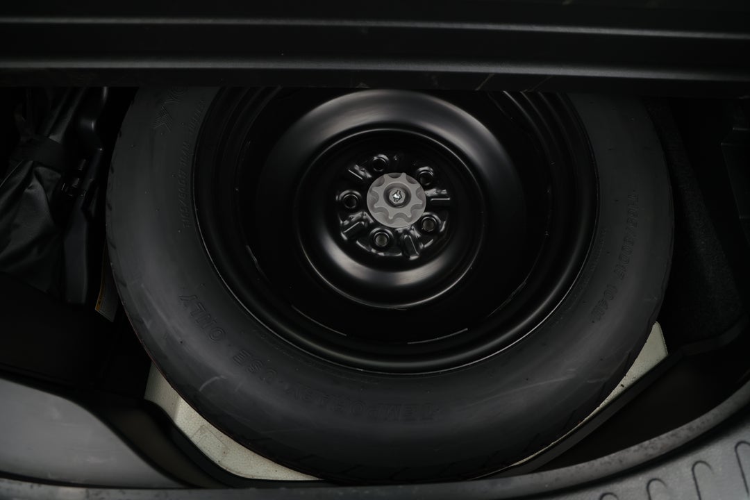 2017 Toyota RAV4 Cruiser (4x4), Automatic, 114770 km, Spare Wheel