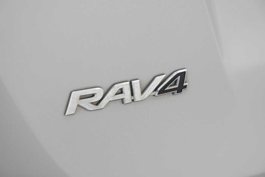 2017 Toyota RAV4 Cruiser (4x4), Automatic, 114770 km, Badge (Boot Left Side)