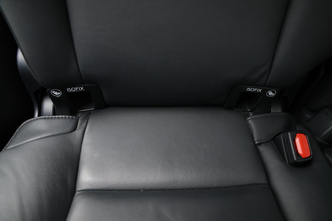 2017 Toyota RAV4 Cruiser (4x4), Automatic, 114770 km, Child Seat Anchor Points